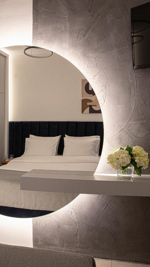 Veria Suite Luaran gambar