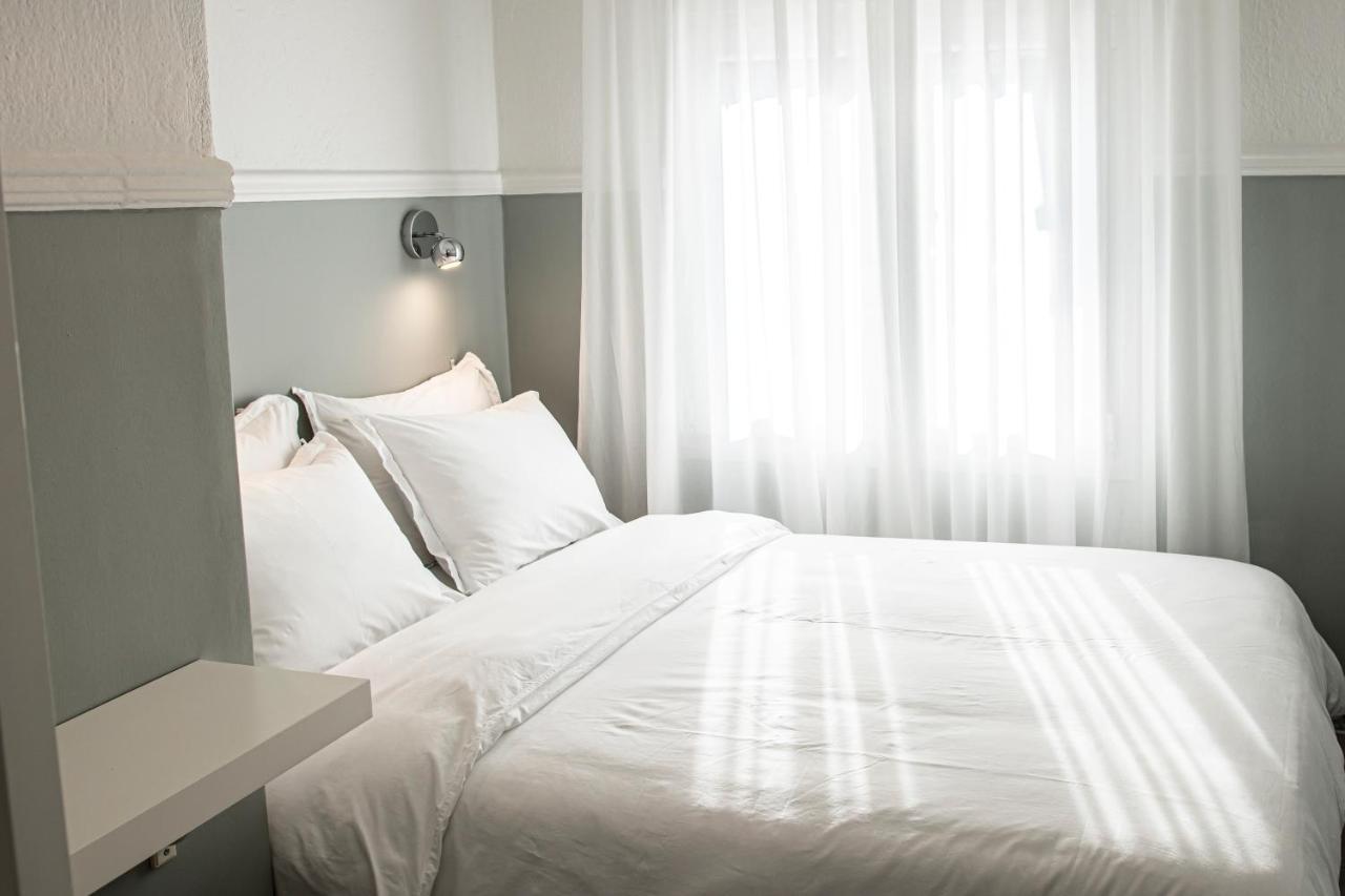 Veria Suite Luaran gambar